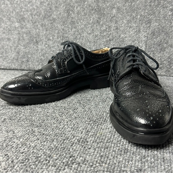 Thom Browne men’s 37 laceup loafers Pebble Grain Longwing Brogues old money main image 7